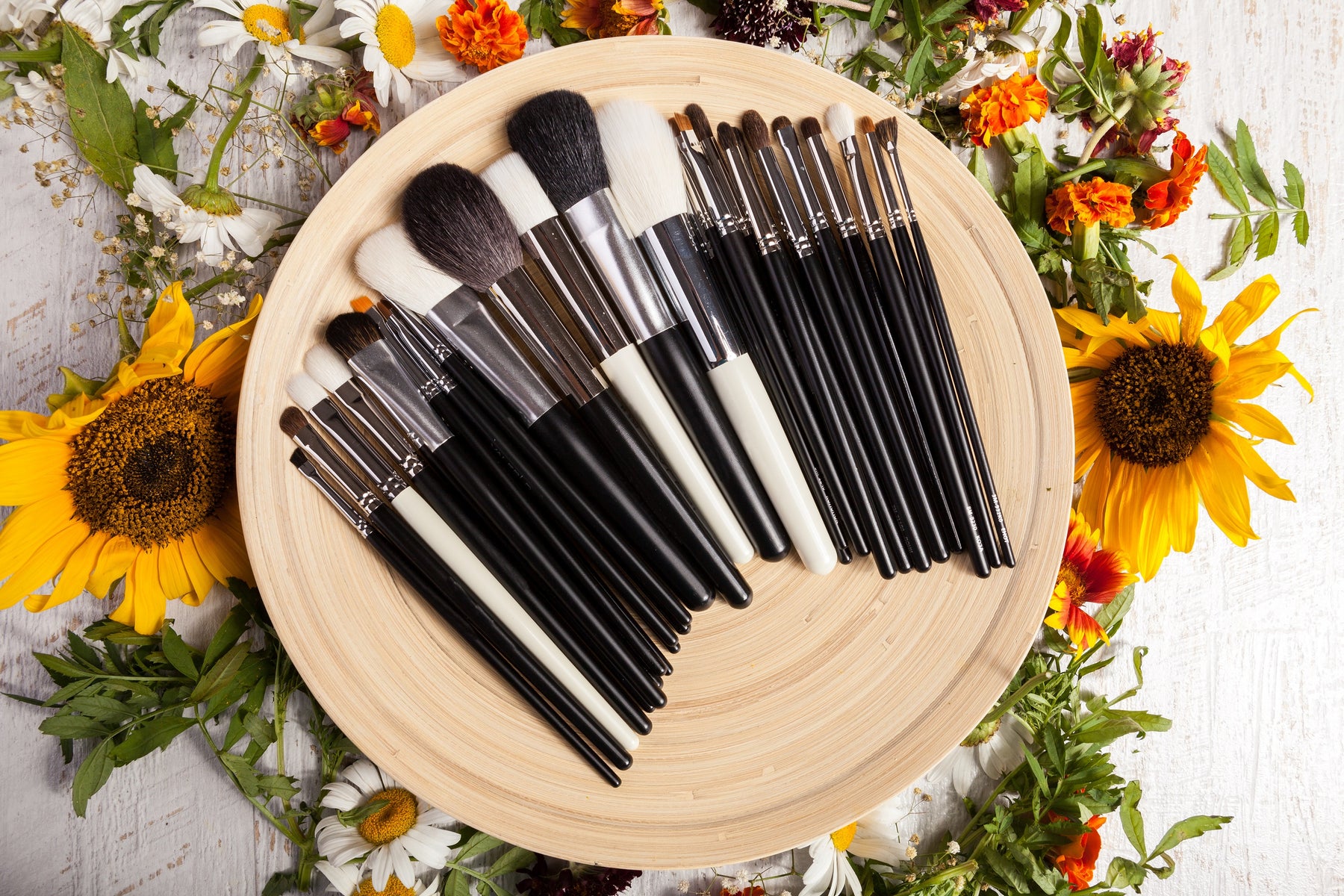 Types of Face Makeup Brushes