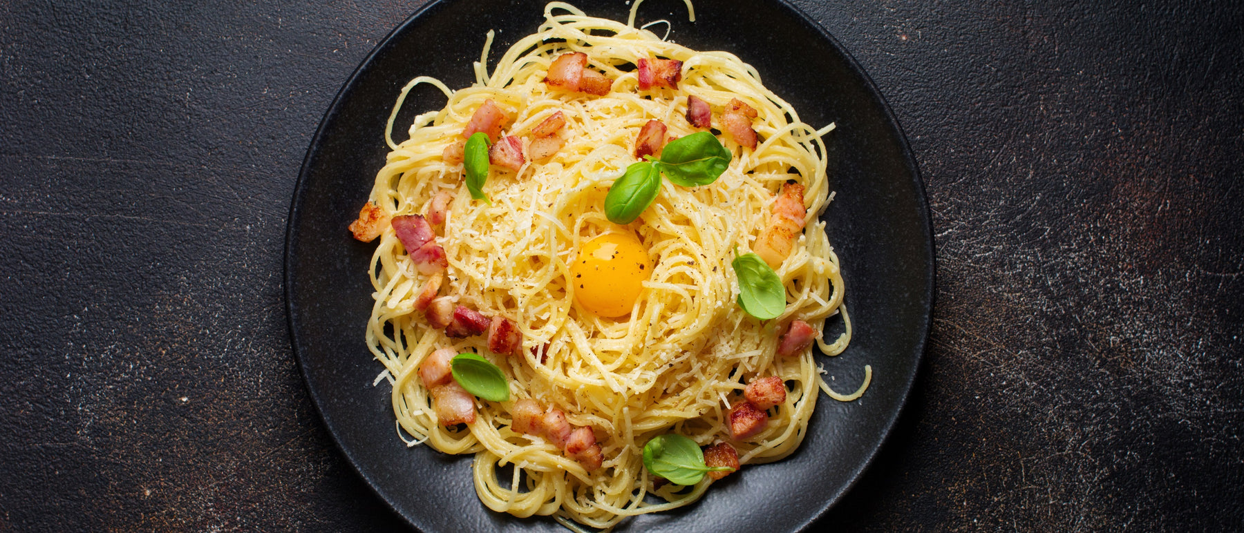 How to Make Spaghetti Carbonara with Crispy Bacon